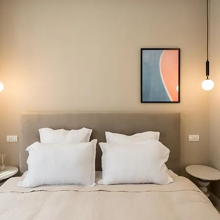 Trendy 2bdr In Cismigiu Boekarest