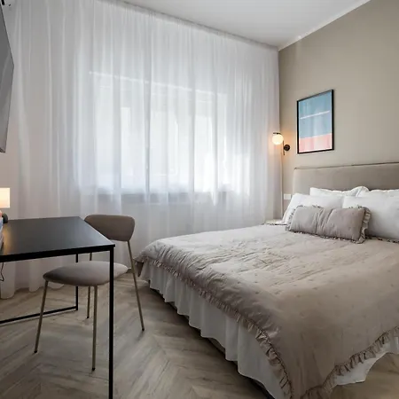 Trendy 2bdr In Cismigiu * Bucharest