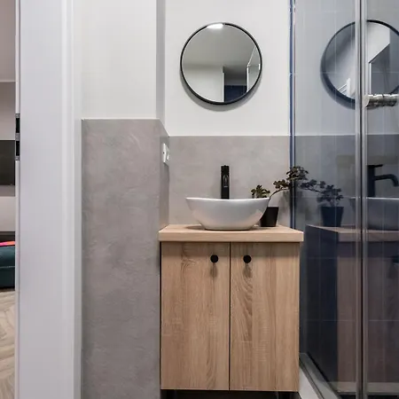 Trendy 2bdr In Cismigiu * Bucharest