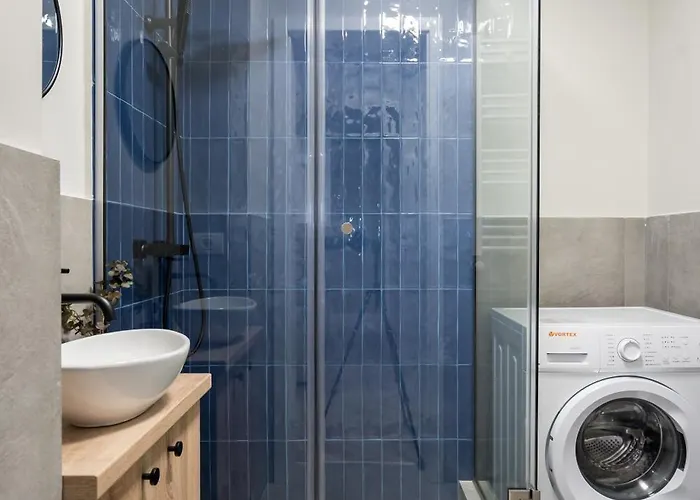 Trendy 2bdr In Cismigiu Bucarest