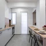 Apartman Trendy 2bdr In Cismigiu *